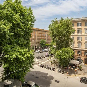  Apartment Giulio Cesare Charming Great Location